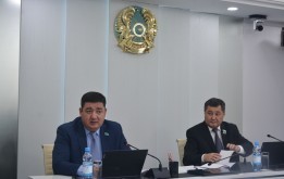 Постоянная комиссия по вопросам бюджета рассматривает проект столицы на 2024-2026 годы