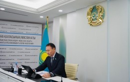 Сегодня на заседании столичного маслихата с участие заинтересованных государственных органов обсудили вопрос ренновации школ Астаны, построенных до 2000 года