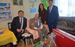 Жүз жылдық мерейтойыңмен, Жеңіс Солдаты!