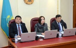 Қалалық мәслихаттың тұрақты комиссияларында 2015 жылғы астана бюджетінің игерілуі туралы есепті талқылау басталды