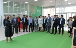 Астаналық мәслихат депутаттары Астананың Индустриалдық саябағында орналасқан өндірістік объектілердің бірқатарына барып қайтты, және олардың жұмысымен танысты.