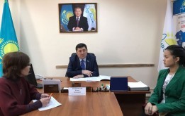 Секретарь маслихата города Астаны провел прием граждан