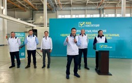 Члены Республиканского народного штаба встретились с коллективами железнодорожного вокзала «Нұрлы Жол» и насосно-фильтровальной станции НФС-3