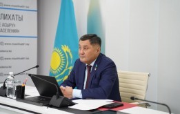В маслихате состоялся отчёт акимов районов города
