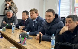 В рамках подготовки к очередной сессии депутаты маслихата посетили ряд объектов в районе «Алматы», расположенных в жилом массиве «Юго-Восток»