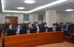 Елордалық мәслихатта Құрылыс, экология, көлік, сауда және тұрғын үй-коммуналдық шаруашылық мәселелері жөніндегі тұрақты комиссияның жоспарлы отырысы өтті