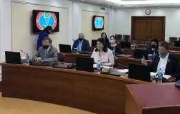 Қалалық мәслихаттың кезектен тыс сессиясы