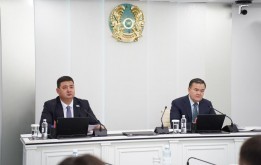 Отчёт акима города Астаны на внеочередной сессии маслихата