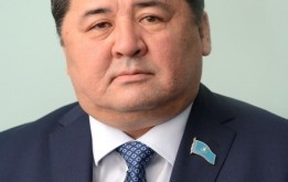 Обсуждение депутатами маслихата города Астаны обращения Президента Республики Казахстан Назарбаева Н.А., прозвучавшего на совместном заседании палат Парламента Республики Казахстан