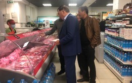 Члены Общественного совета столицы посетили объекты торговли