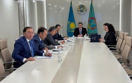 На встрече депутатского корпуса с акимом города Астаны обсудили актуальные вопросы