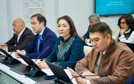 Депутаты маслихата Астаны обсудили развитие   жилых массивов столицы