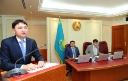 Қалалық мәслихаттың бюджет, экономика, өнеркәсіп және кәсіпкерлік мәселелері бойынша тұрақты комиссиясының отырысы болып өтті.