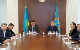 В следующем году в районе «Нұра» планируется благоустроить  20 дворовых территорий и установить более 400 элементов детских игровых площадок