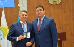 Юбилейные медали ко Дню Независимости РК