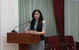 Сансызбай Есиловтың төрағалық етуімен өткен астаналық Қоғамдық кеңес отырысында қаладағы мектепке дейінгі білім беру мекемелерінің жұмысын ұйымдастыру, ауыл шаруашылық көрмелері, ақылы тұрақтар мәселелері талқыға салынды.