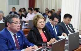 Астаналық мәслихаттың VI шақырылымының 4 кезектен тыс сессиясы өтті