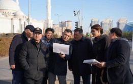 Депутаты посетили район Сарайшық