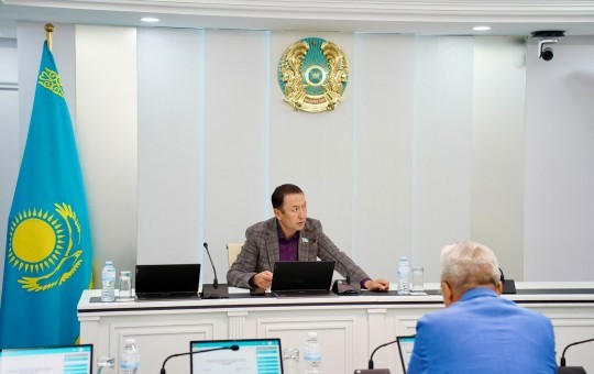 Заседание постоянной комиссии по вопросу отчуждения земельных участков