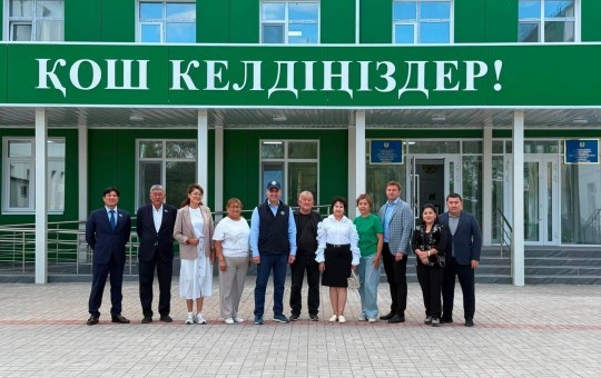 Елордалық мәслихат депутаттары мектептердің жаңа оқу жылына дайындығын тексерді