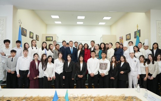 Астана қаласы әкімдігінің Технологиялық колледжі базасында «Суды үнемде — болашақты сақта» тақырыбында экосағат өтті