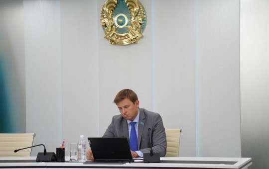 В маслихате обсудили вопросы контроля качества строительства жилья