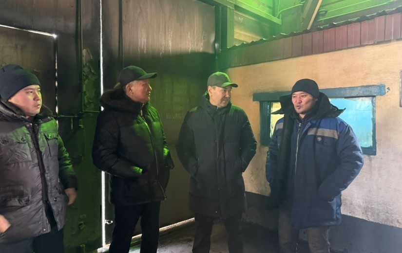 Алдағы маслихат сессиясына, қаладағы тұрғын алаптарды дамыту мәселелері мен перспективаларына арналған дайындық аясында депутаттар «Есіл» ауданындағы бірқатар нысандарға барды