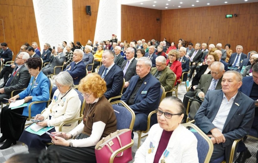 Астана қалалық ардагерлер кеңесінің есептік-сайлау конференциясында есеп қорытындылары мен алдағы референдум мәселесі талқыланды