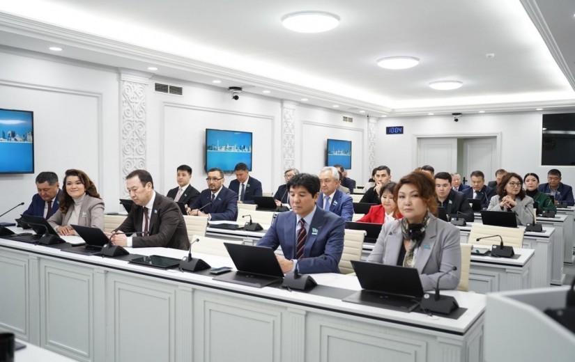 Внеочередная сессия по вопросам уточнения бюджета  на 2026-2028 годы