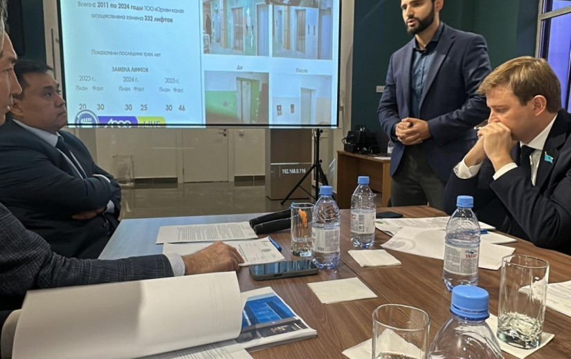 В ходе выездного совещания депутаты столичного маслихата обсудили Программу реновации Астаны до 2030 года