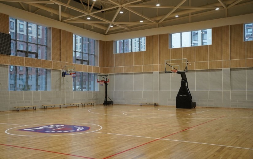 Астана қалалық мәслихатының депутаттары білім және спорт салаларында іске асырылған бірқатар нысандарға шығу жиынын өткізді