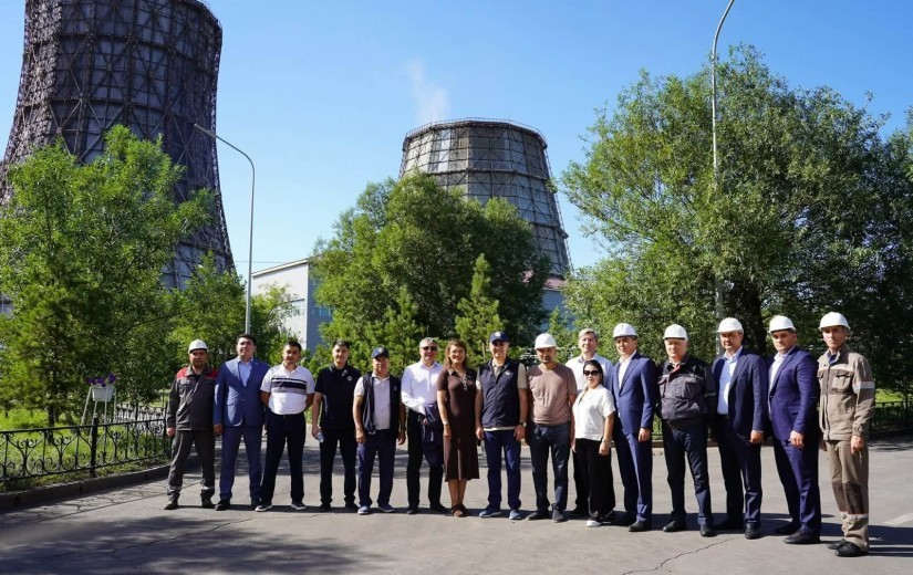 Депутаттар жылыту маусымына дайындалып жатқан нысандардың жұмысымен танысты