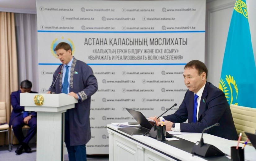 Депутаты маслихата Астаны обсудили развитие   жилых массивов столицы