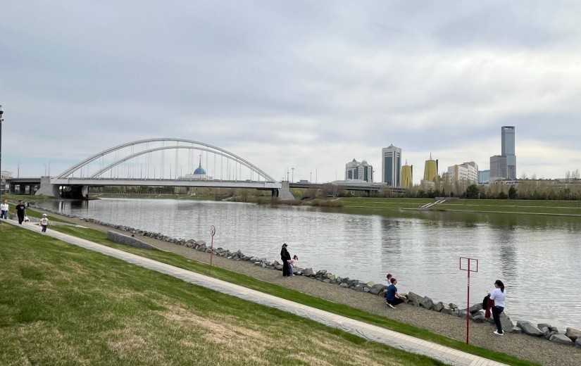 Депутаттар қаланың саябақтары мен қоғамдық  кеңістіктерді аралады