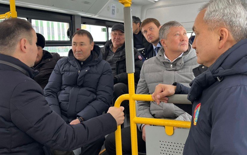 Кезекті сессияға дайындық аясында «Алматы» ауданындағы «Оңтүстік-Шығыс» тұрғын алабында орналасқан бірқатар нысандарды мәслихат депутаттары аралады