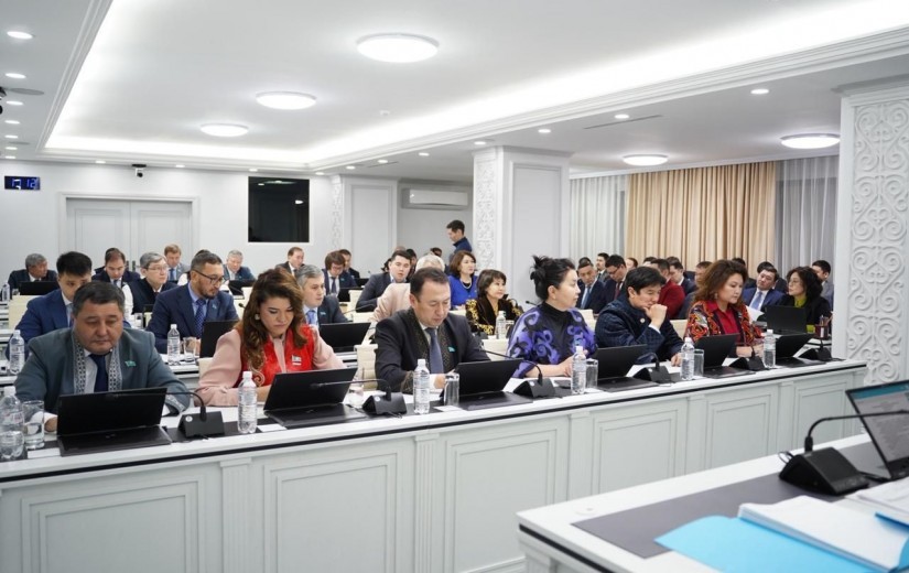 Мәслихатта кезектен тыс сессия өтті