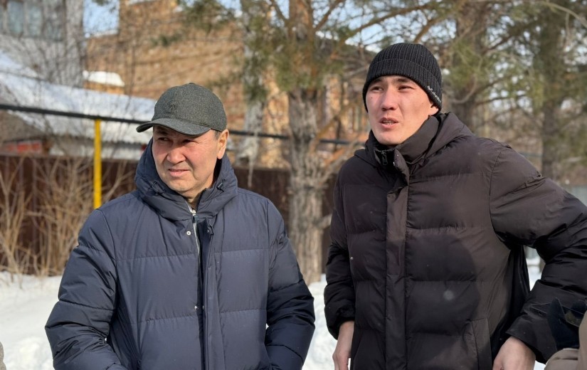 Алдағы маслихат сессиясына, қаладағы тұрғын алаптарды дамыту мәселелері мен перспективаларына арналған дайындық аясында депутаттар «Есіл» ауданындағы бірқатар нысандарға барды