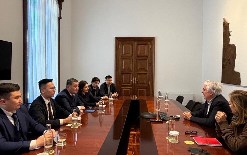 Астанадан келген делегация Барселонада  өткен халықаралық туристік көрмеге қатысты