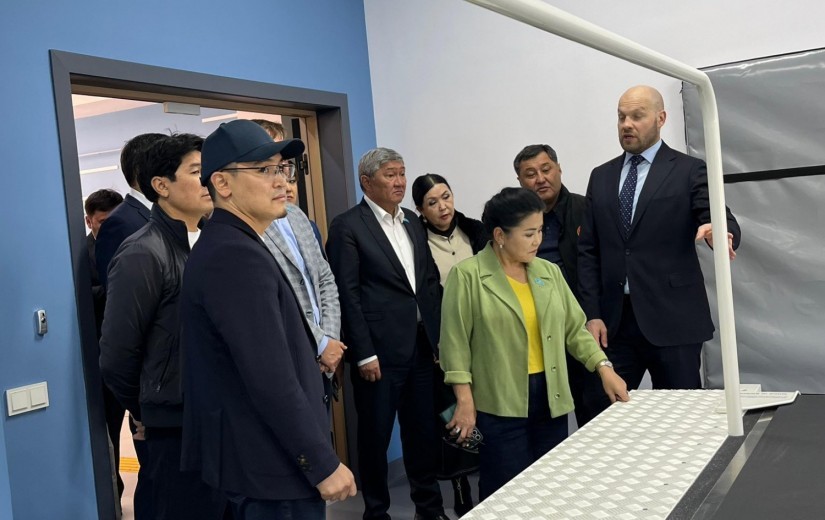 Мәслихат депутаттары елорданың спорт нысандарын аралады