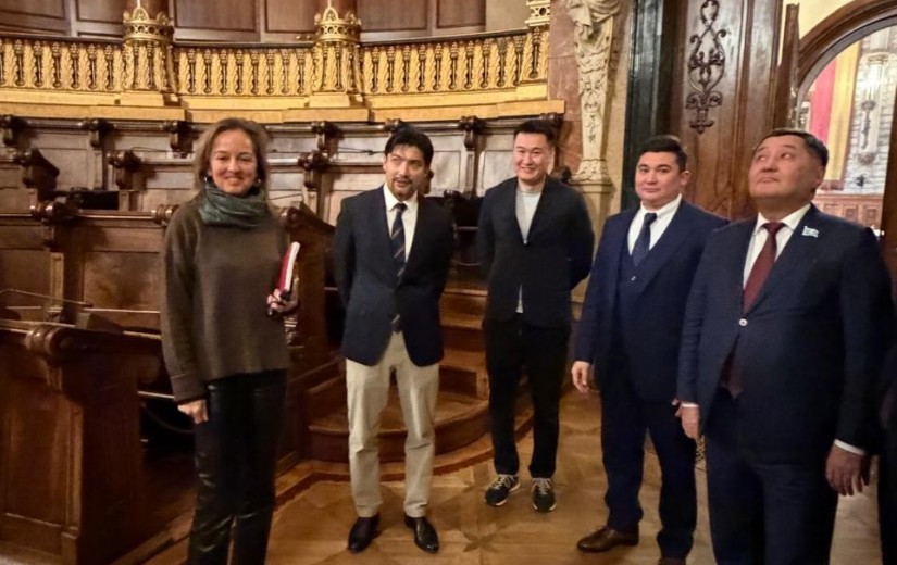 Астанадан келген делегация Барселонада  өткен халықаралық туристік көрмеге қатысты