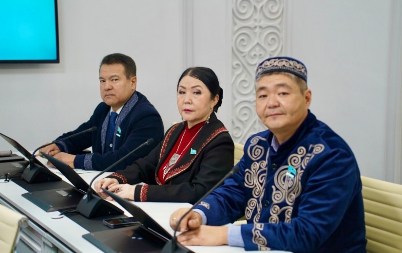 Депутаты маслихата Астаны обсудили развитие   жилых массивов столицы