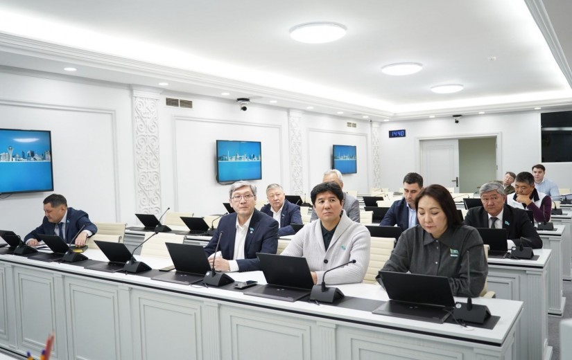 В маслихате состоялось заседание постоянной комиссии по вопросам законности, правопорядка и работы с общественностью
