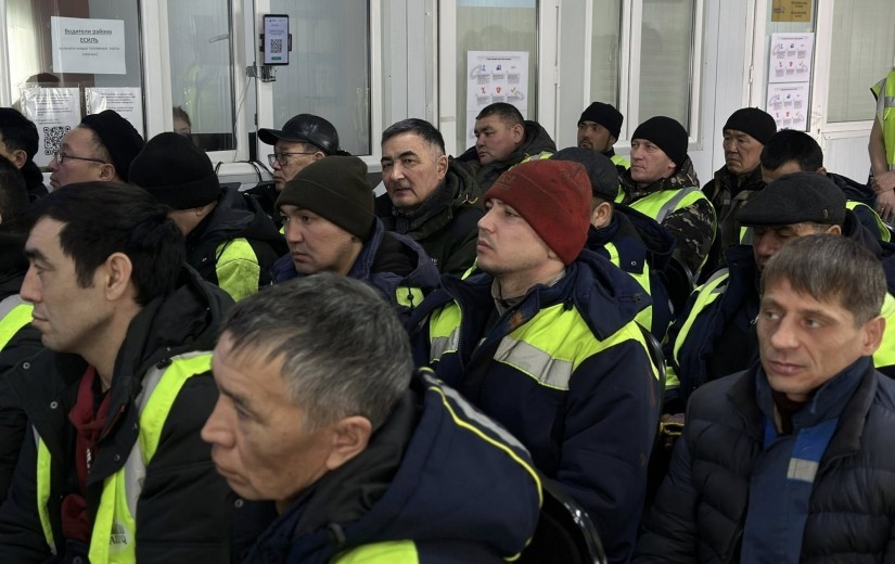 Состоялась встреча с коллективом «Астана Тазалық»