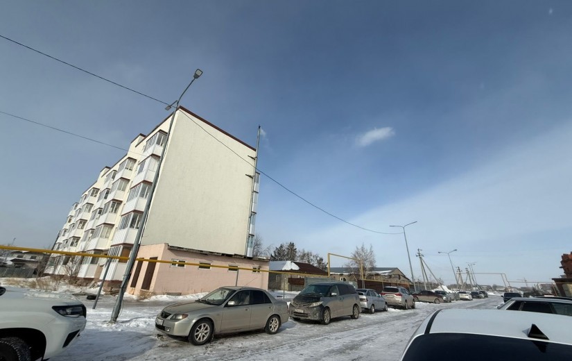 Алдағы маслихат сессиясына, қаладағы тұрғын алаптарды дамыту мәселелері мен перспективаларына арналған дайындық аясында депутаттар «Есіл» ауданындағы бірқатар нысандарға барды