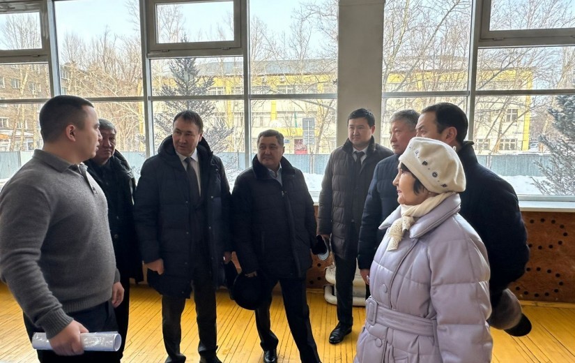 Астана қаласы мәслихатының депутаттары қаланың әлеуметтік нысандарында көшпелі кеңес өткізді