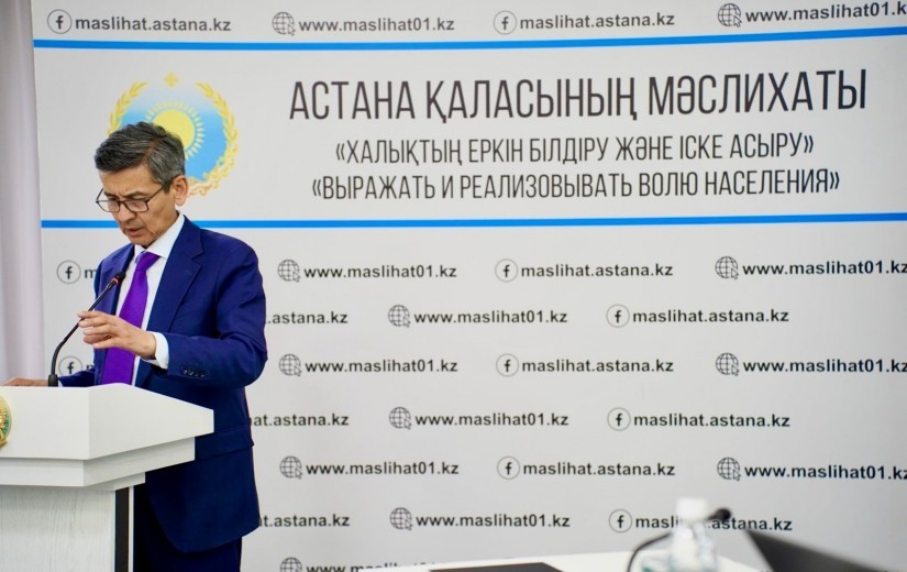 Кедергісіз қалалық инфрақұрылымды құру мәселелері жөніндегі тұрақты комиссияның отырысы