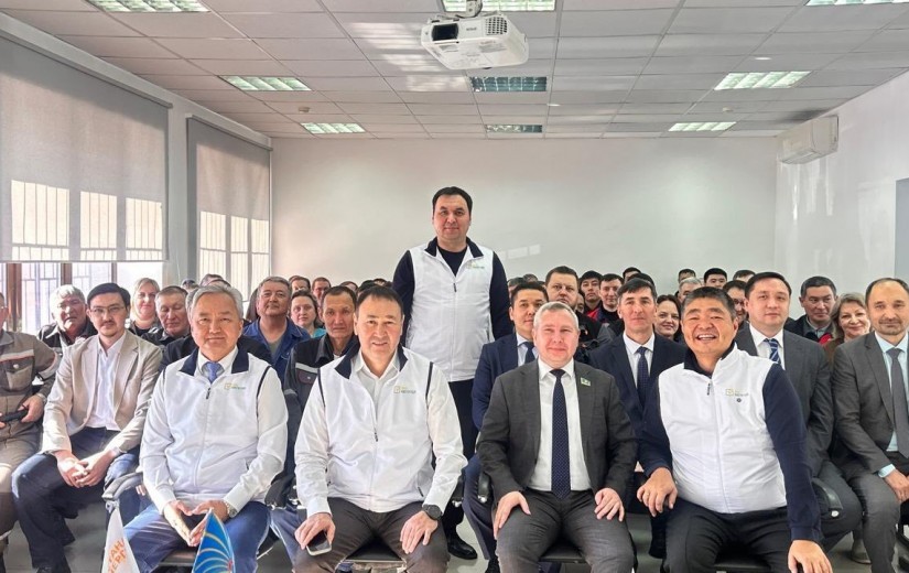 Обсуждение проекта новой Конституции с коллективом ТЭЦ-1