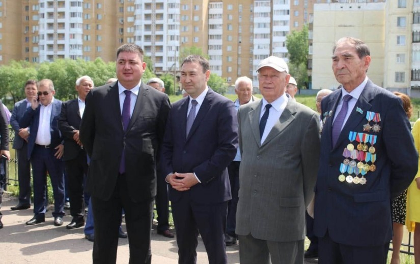 Құрметті су шаруашылығы саласының қызметкерлері мен ардагерлері!