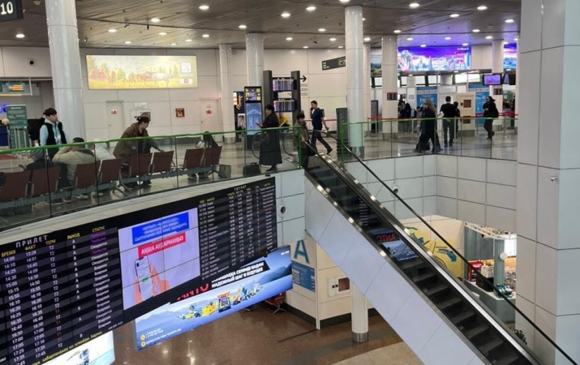 Развитие аэропорта столицы обсудили депутаты