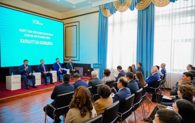 Мәслихат депутаттары қалалық штабының ашылуына қатысты